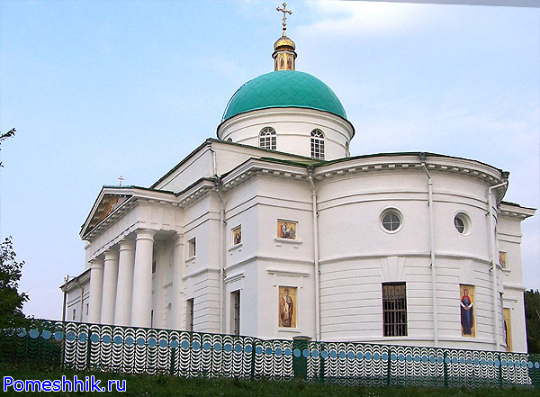 Покровская церковь в с. Ромашки Киевской обл.